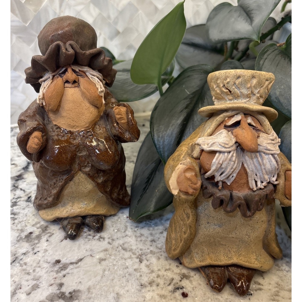 VTG Homemade Studio Pottery Folk Art Old Couple Salt & Pepper Shaker Rustic Pair